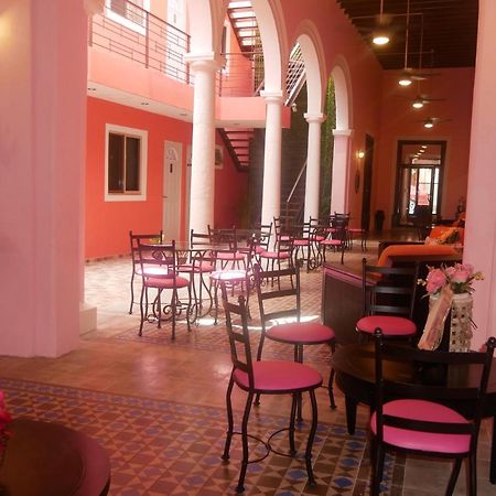 Hotel Real San Juan Suites Mérida Exteriör bild