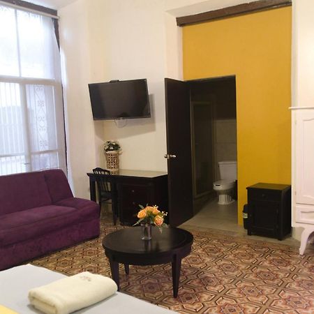 Hotel Real San Juan Suites Mérida Exteriör bild