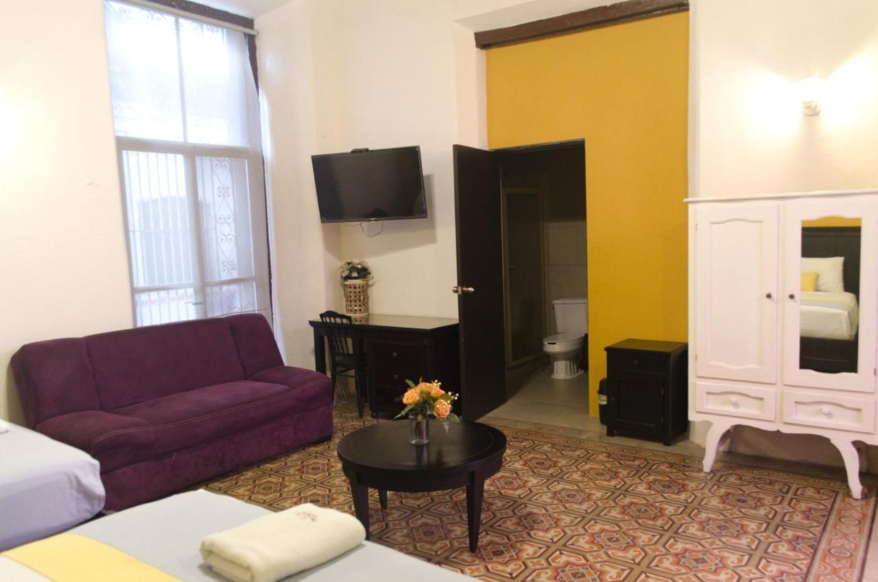 Hotel Real San Juan Suites Mérida Exteriör bild